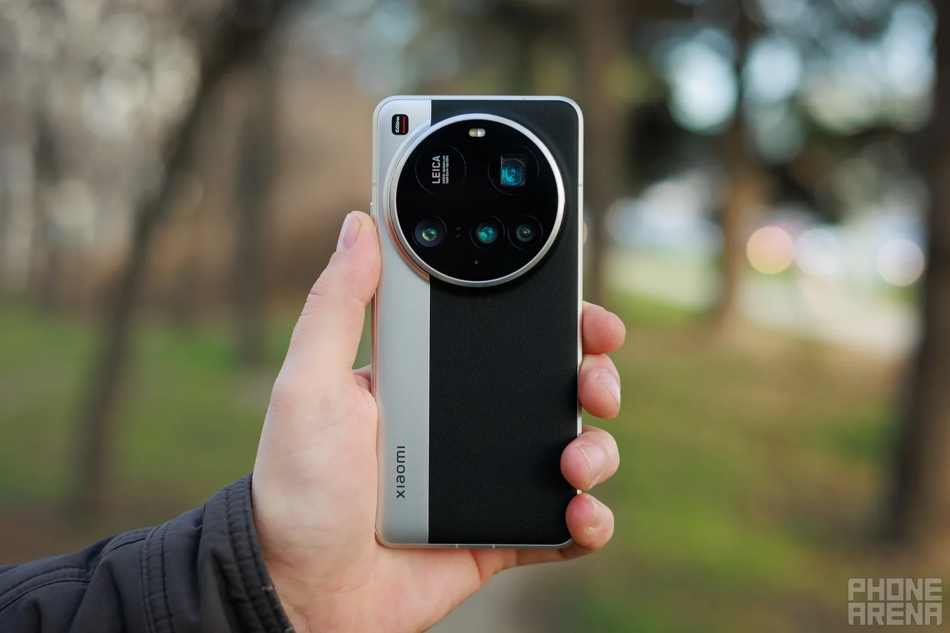 El Xiaomi 15 Ultra. | Imagen de Phonearena - Fork por delante: el Xiaomi 16 Ultra podría tener otra edición de Super -Premium