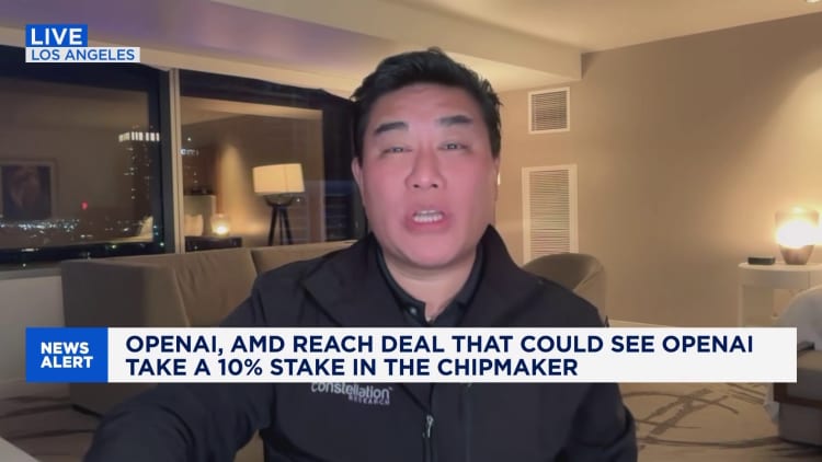 OpenAI está en plenas negociaciones y puede necesitar aún más potencia informática