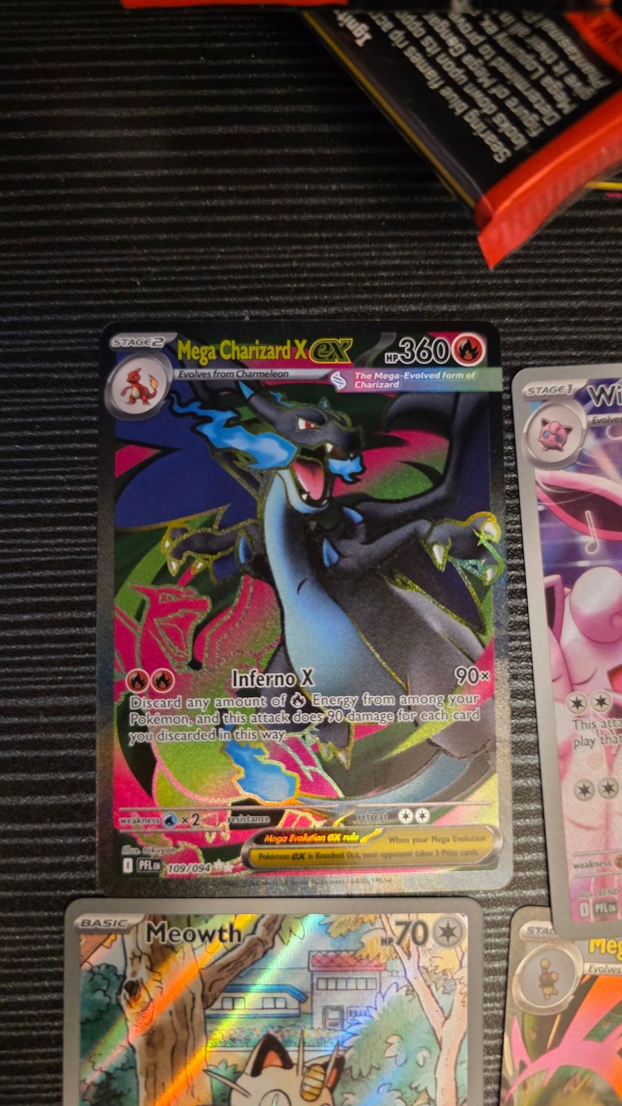 Llamas Fantasmas Mega Charizard