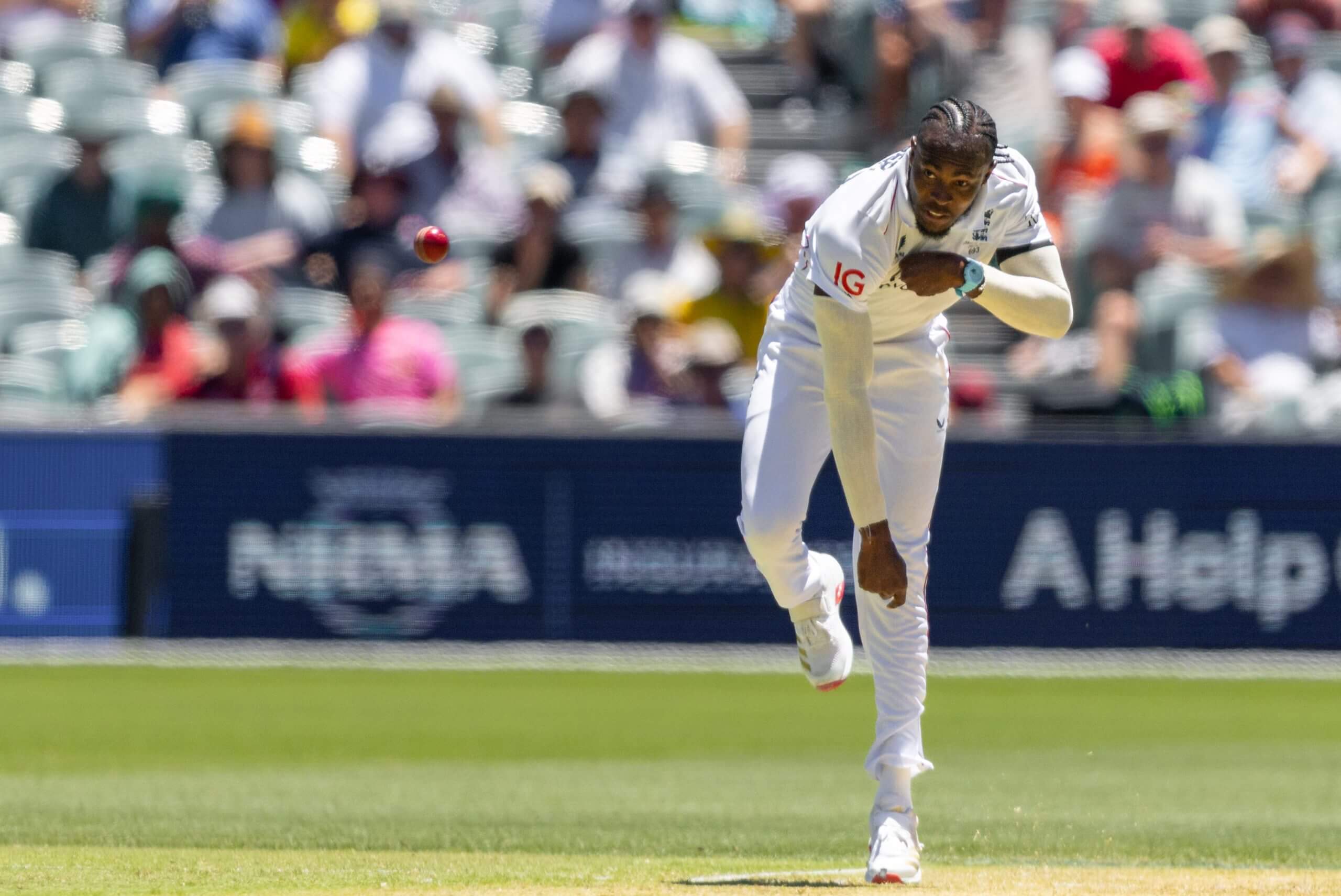 Jofra Archer lanza otro rayo