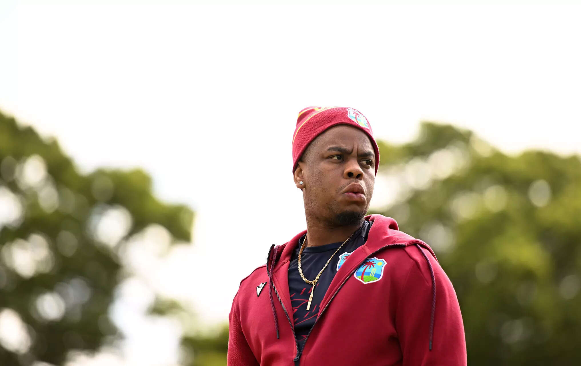 CARDIFF, GALES - 1 DE JUNIO: Shimron Hetmyer de las Indias Occidentales mira hacia el segundo partido ODI del Metro Bank entre Inglaterra y las Indias Occidentales en Sophia Gardens el 1 de junio de 2025 en Cardiff, Gales. (Foto de Harry Trump/Getty Images) Inglaterra contra las Indias Occidentales - 2.º Metro Bank ODI