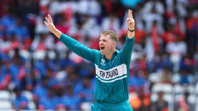 Lockie Ferguson de Nueva Zelanda celebra el wicket de Charles Amini de Papua Nueva Guinea durante el partido ICC Men's T20 Cricket World Cup West Indies & USA 2024 entre Nueva Zelanda y Papua Nueva Guinea en la Academia de Cricket Brian Lara en Tarouba, Trinidad y Tobago. Exclusivo de Lockie Ferguson: 'Los bolos rápidos me ayudan a pagar el alquiler'. Los bolos lentos no me harán elegir.