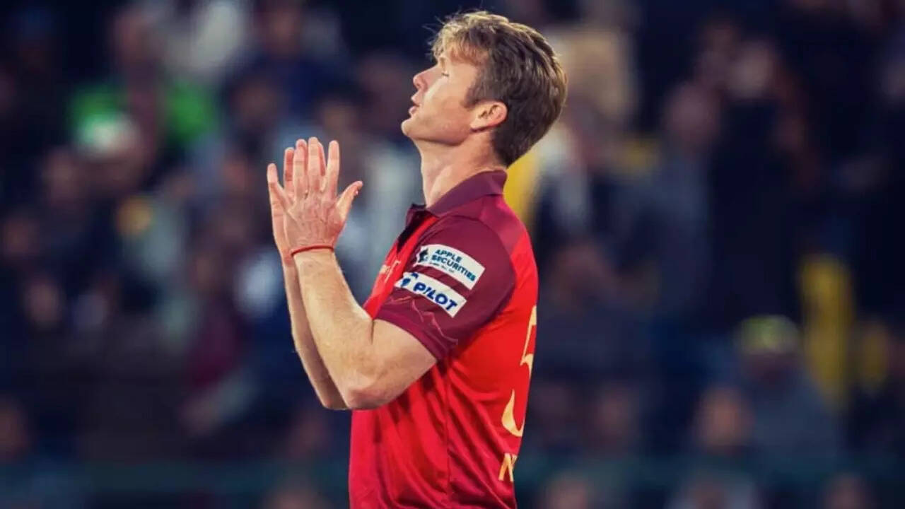 Jimmy Neesham, que no forma parte de la lista central de contratos de New Zealand Cricket, jugó recientemente en la Premier League de Nepal. (Instagram) Neesham-Nepal-IG