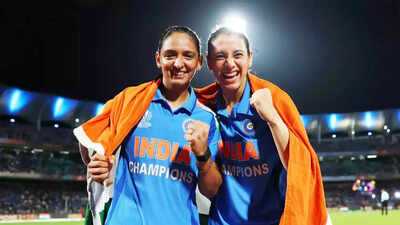 Smriti Mandhana y Harmanpreet Kaur (Crédito de la imagen: BCCI Women) Smriti Mandhana comparte un emotivo mensaje para el capitán Harmanpreet Kaur - MIRAR