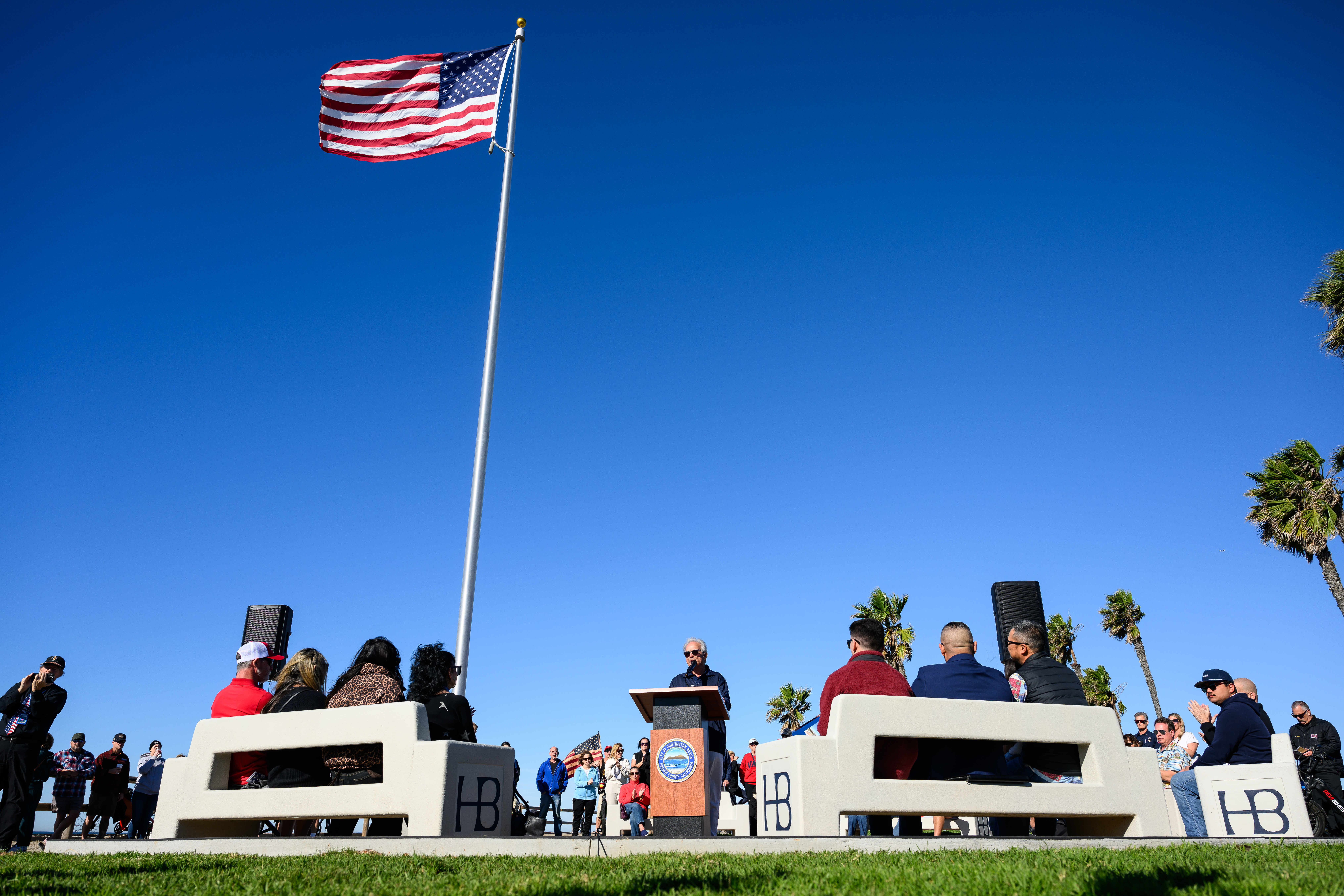 Mark Mayes habla durante la ceremonia de inauguración de Patriot Point,…