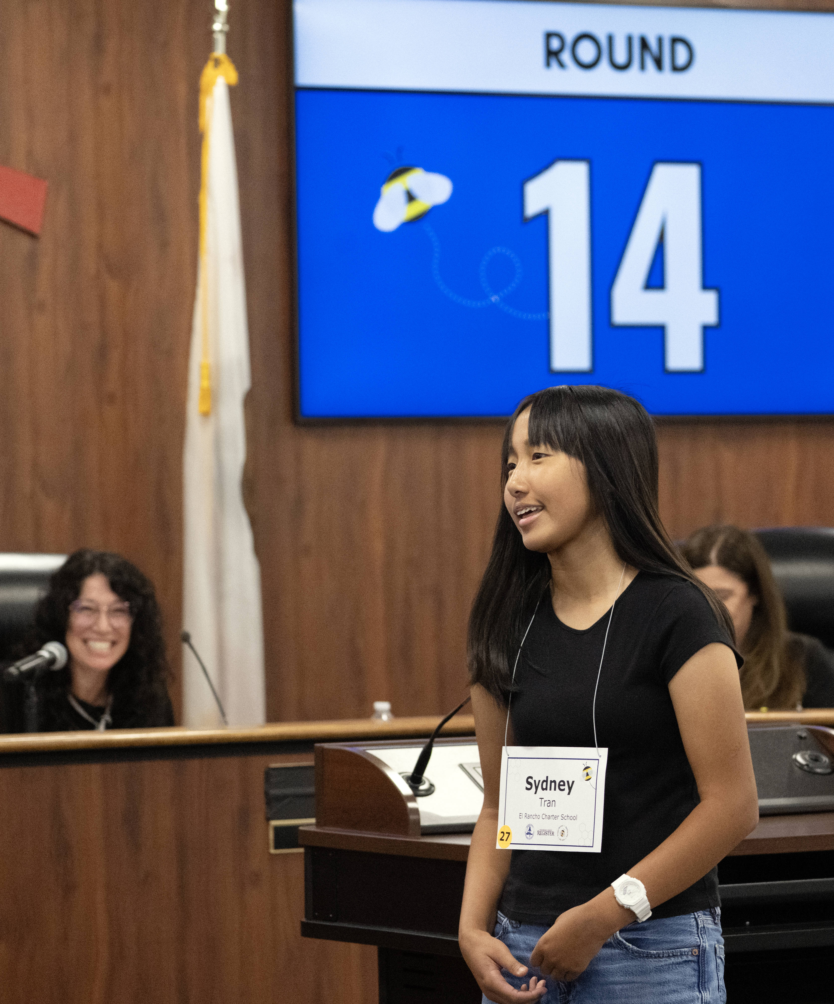 Sydney Tran de El Rancho Charter School en Anaheim, toma...