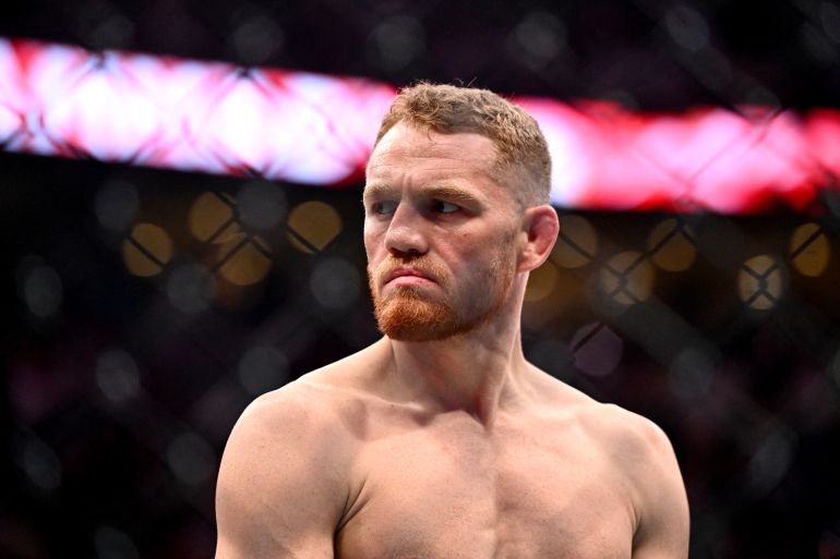 MONTREAL, QUEBEC – 10 DE MAYO: Jack Della Maddalena de Australia reacciona cuando ingresa al octágono antes de una pelea por el título de peso welter contra Belal Muhammad de los Estados Unidos durante UFC 315 en el Bell Center el 10 de mayo de 2025 en Montreal, Quebec. Minas Panagiotakis/Getty Images/AFP (Foto de Minas Panagiotakis / GETTY IMAGES NORTEAMÉRICA / Getty Images vía AFP)