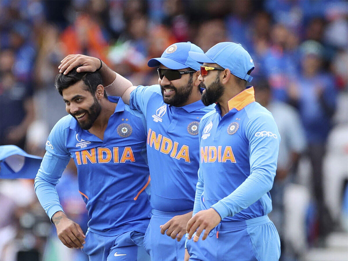 Ravindra Jadeja, Rohit Sharma y Virat Kohli (Foto AP) Ravindra Jadeja, Rohit Sharma y Virat Kohli