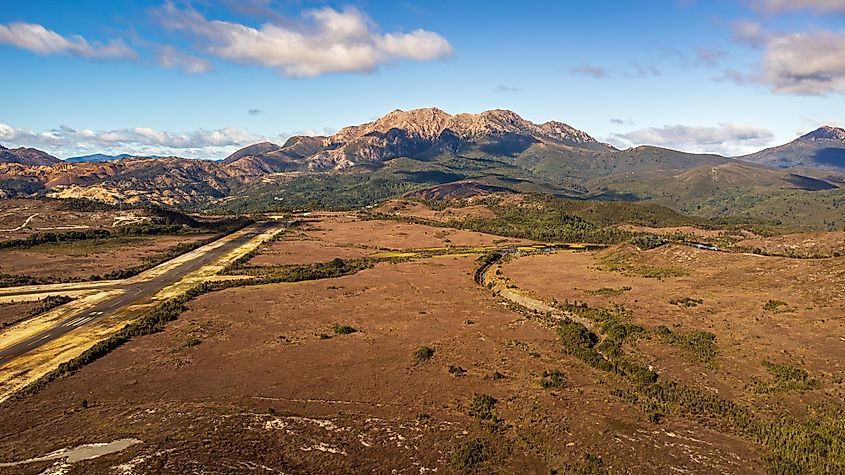 El paisaje de Queenstown, Tasmania, Australia.
